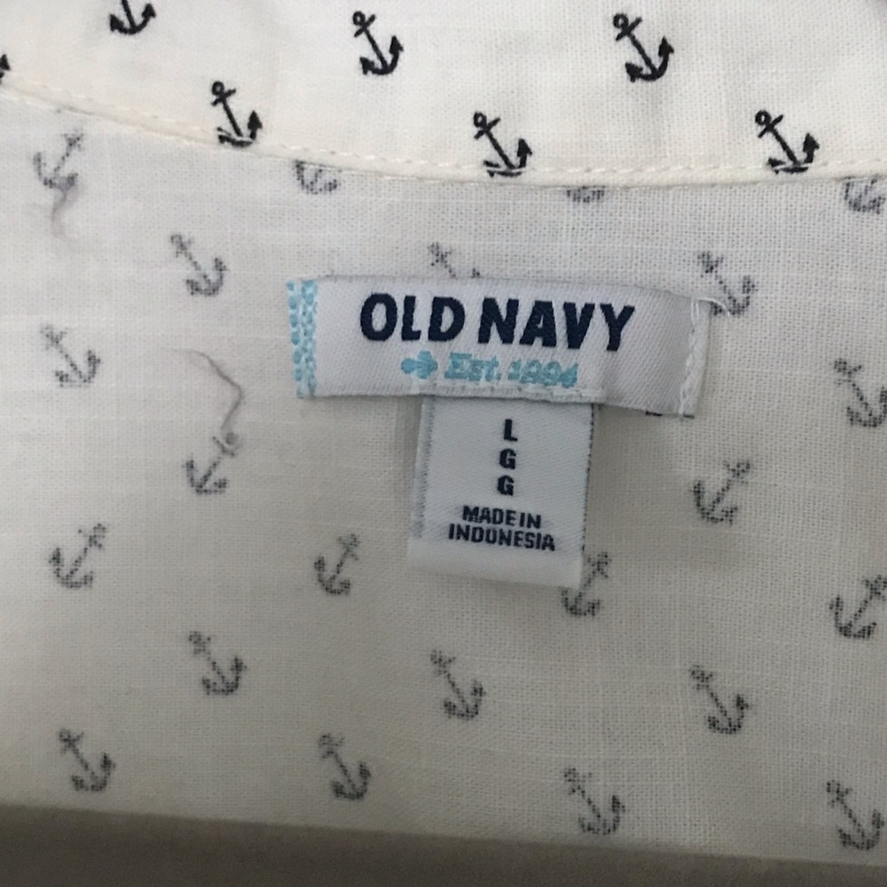 Old Navy button down - Picture 4 of 4